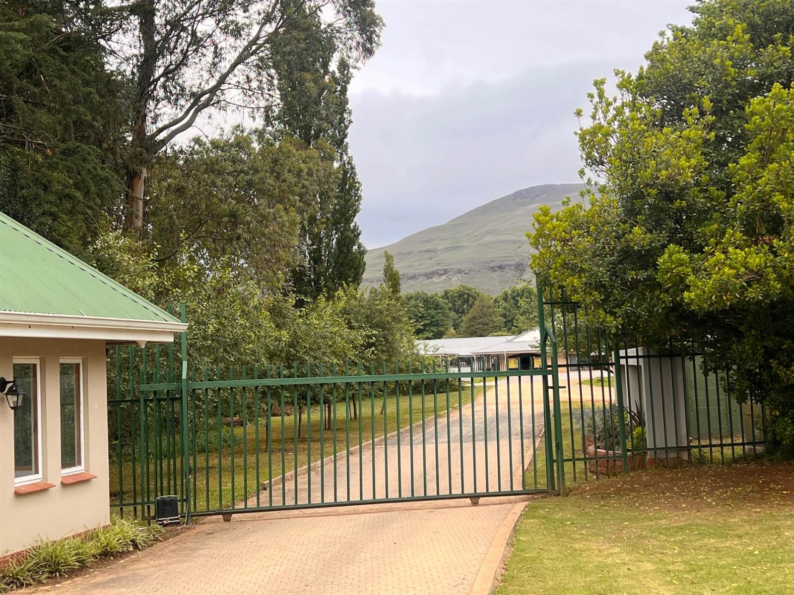 900 m² Land available in Underberg photo number 23