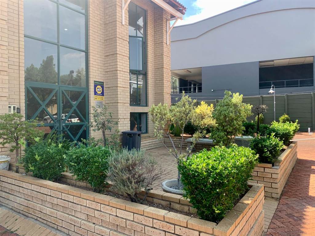 25  m² Office Space in Craighall Park photo number 6