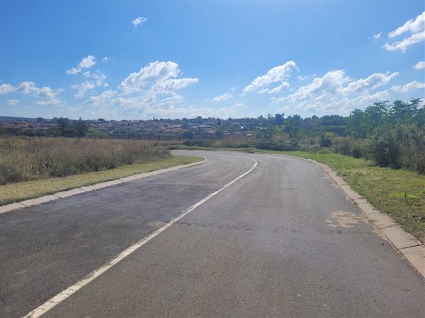 26043 ha Land available in Clayville