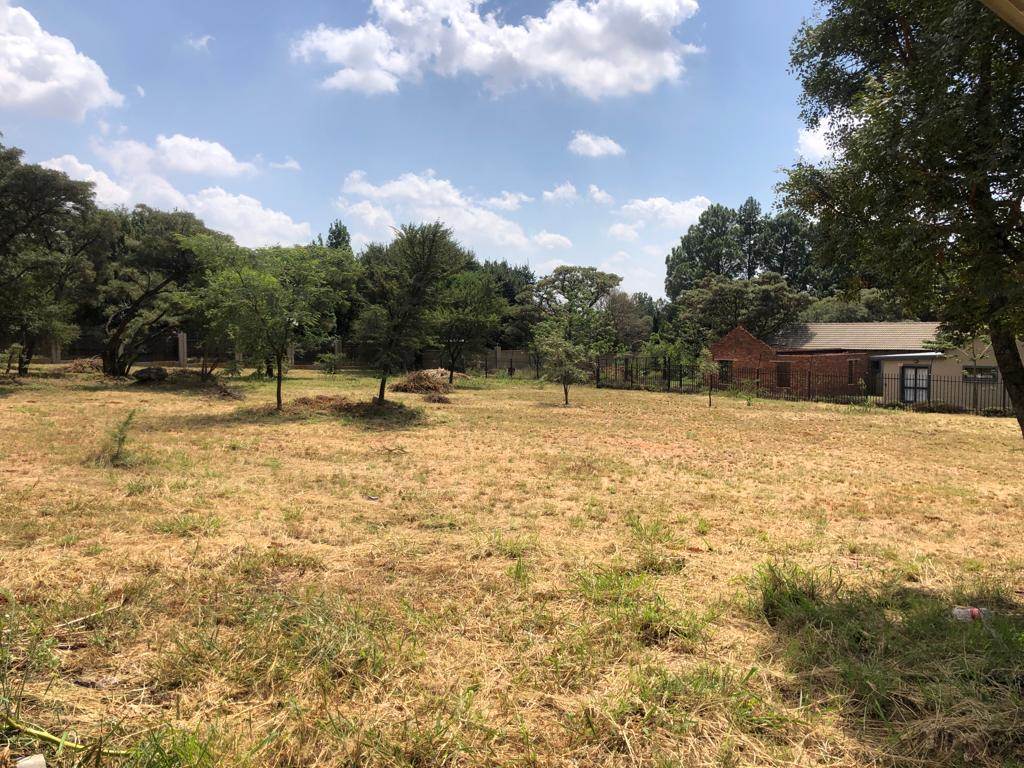 3600 m² Land available in Zwavelpoort photo number 5
