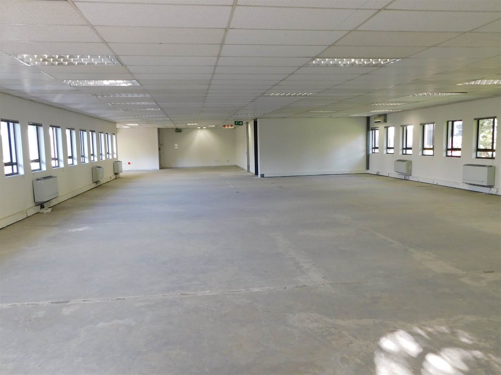 312  m² Office Space in Hyde Park photo number 13