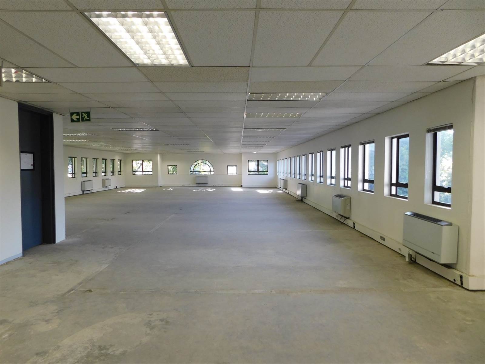 312  m² Office Space in Hyde Park photo number 15