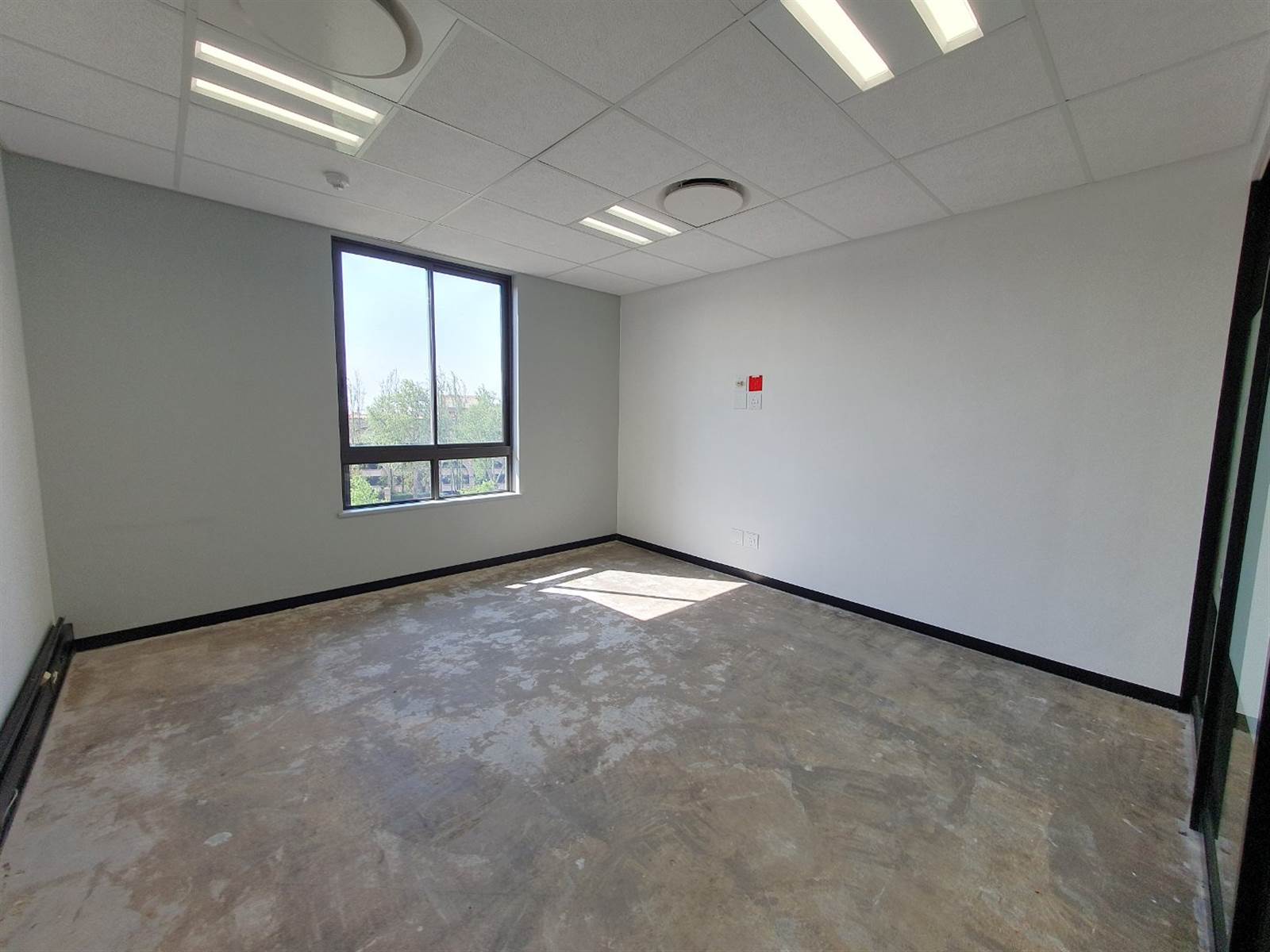 474  m² Office Space in Fourways photo number 9