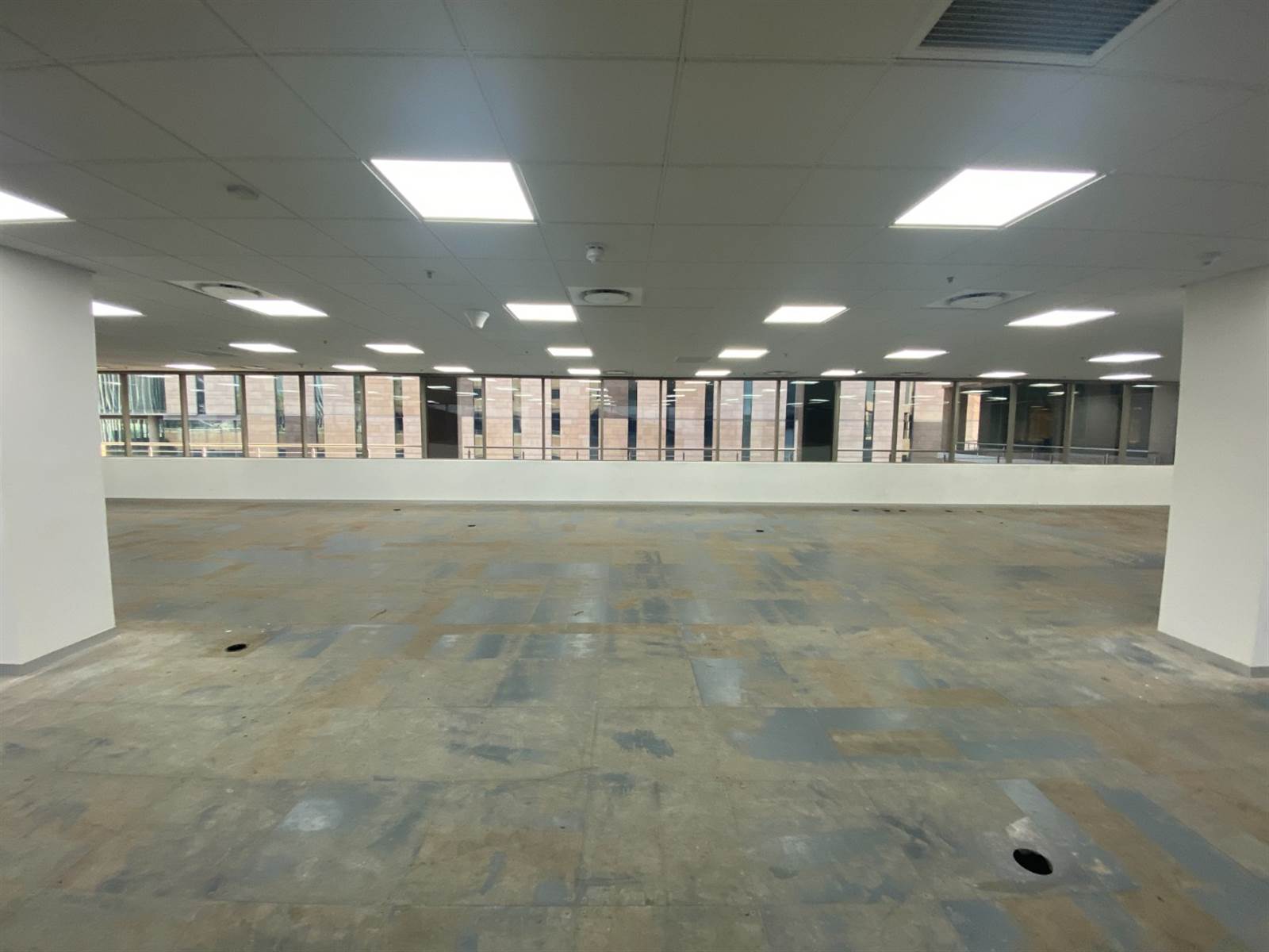 552  m² Commercial space in Sandhurst photo number 5