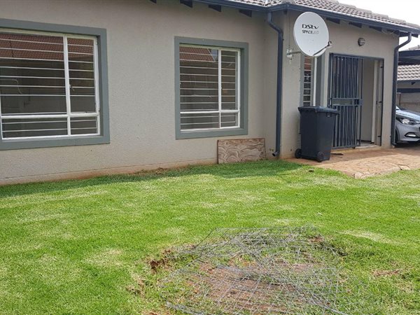 2 Bedroom Townhouse 2 Bedroom Townhouse