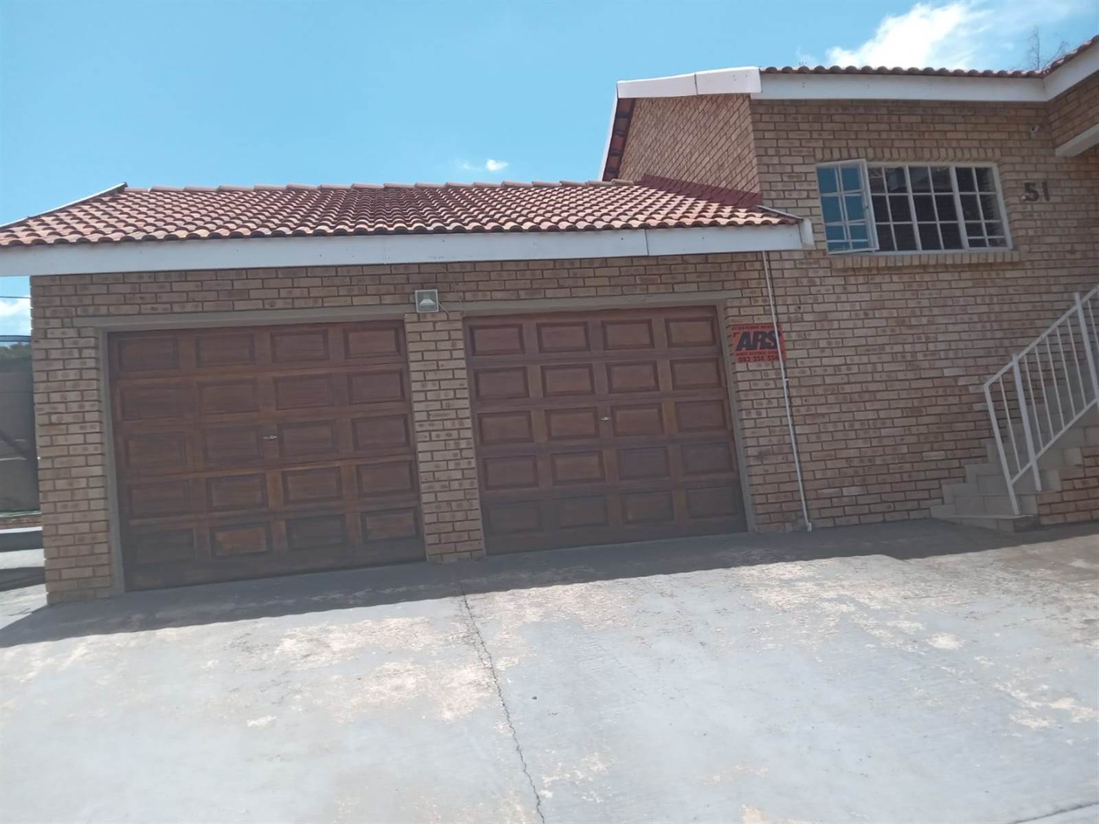 3 Bed House in Azaleapark photo number 1