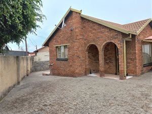 2 Bed House in Boitekong