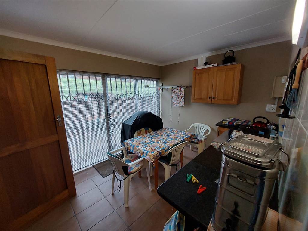 3 Bed House in Cintsa photo number 5