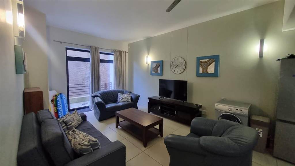 1 Bed Apartment in Herolds Bay photo number 7