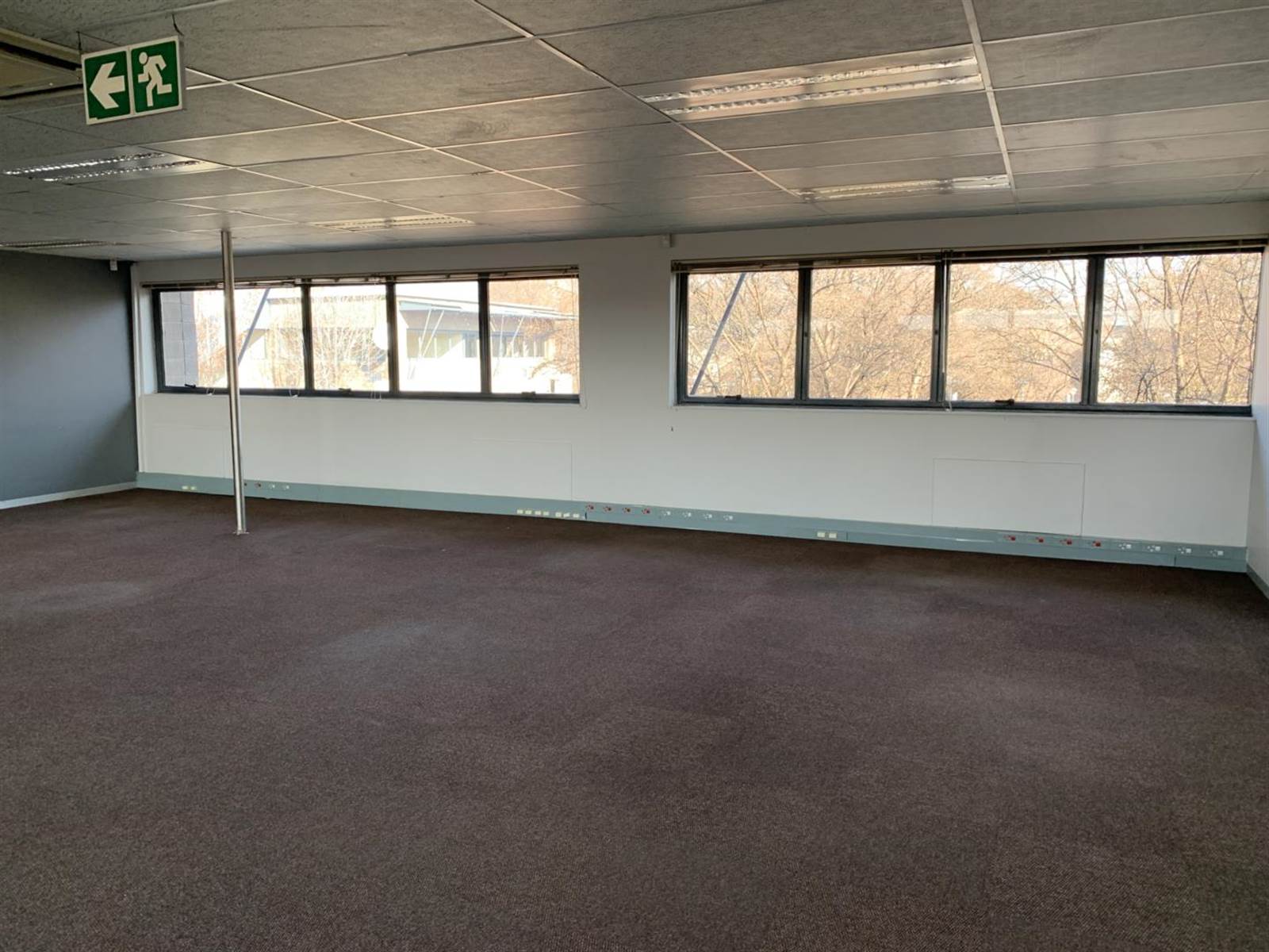 313  m² Commercial space in Randjespark photo number 9