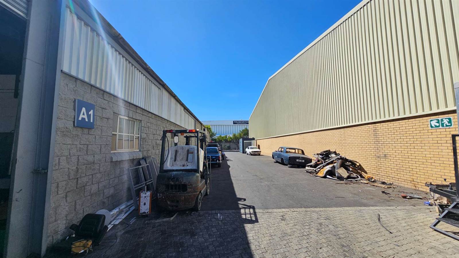1672  m² Industrial space in Epping photo number 13