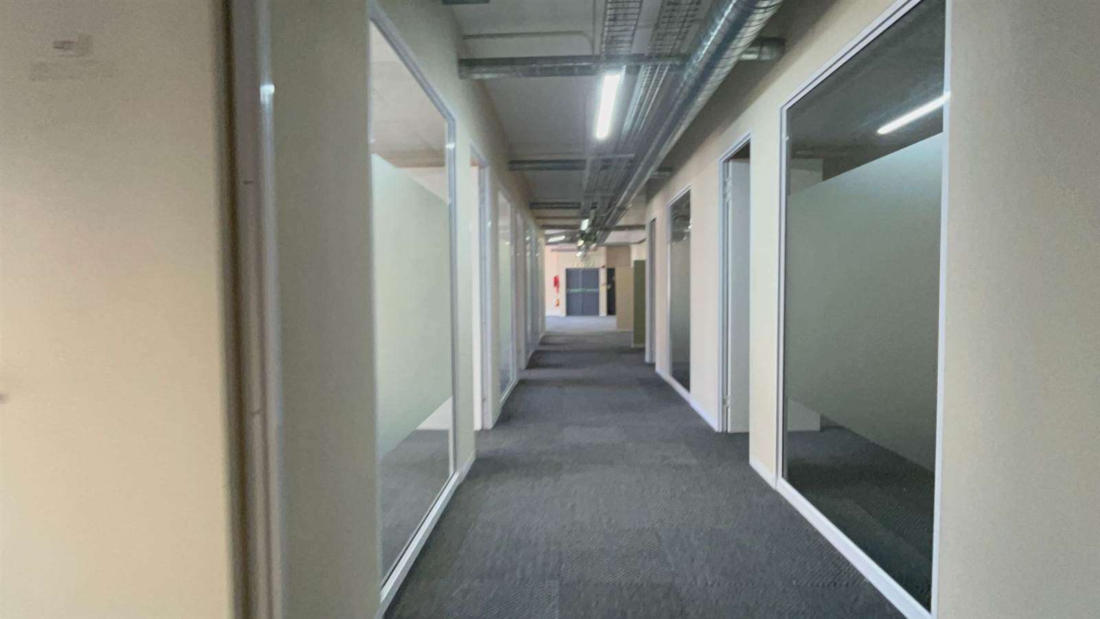 1980  m² Office Space in Cape Town City Centre photo number 15