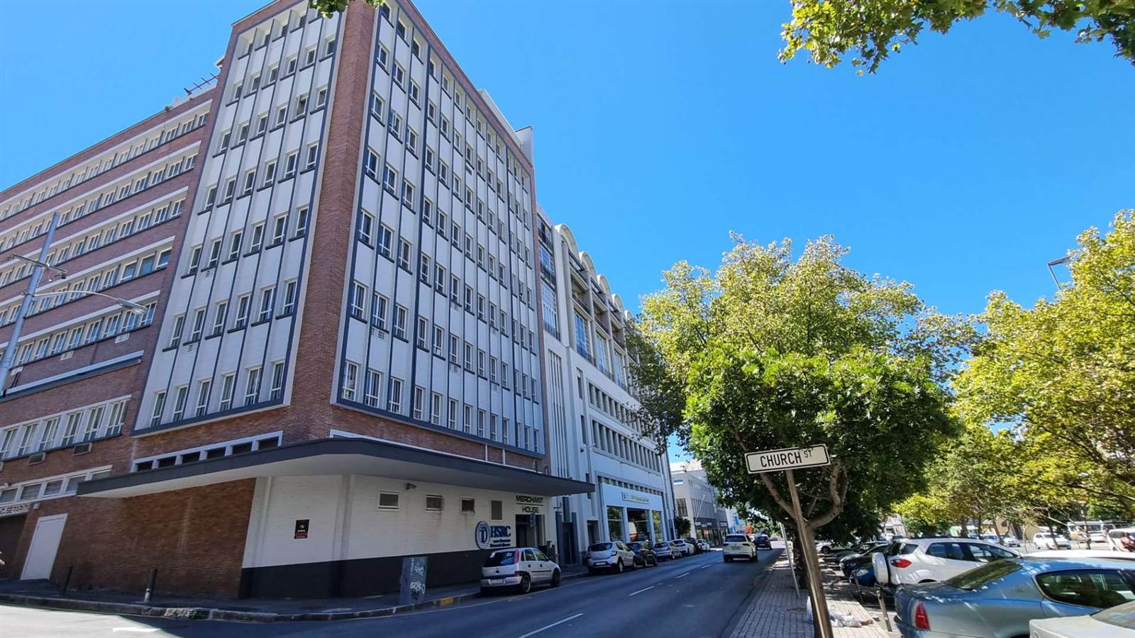 1980  m² Office Space in Cape Town City Centre photo number 2