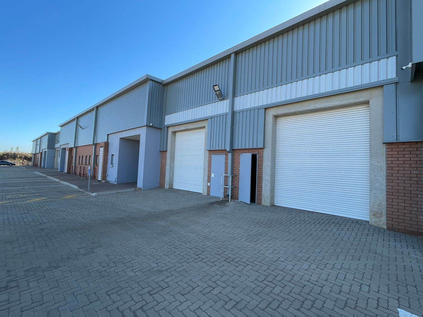 669  m² Industrial space in Olifantsfontein photo number 14