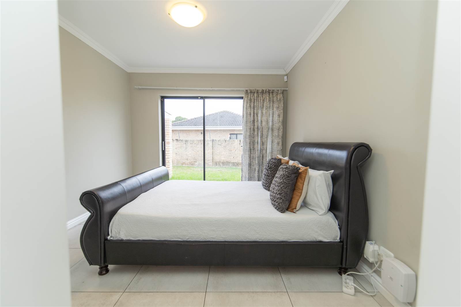 3 Bed Townhouse in Walmer Heights photo number 19
