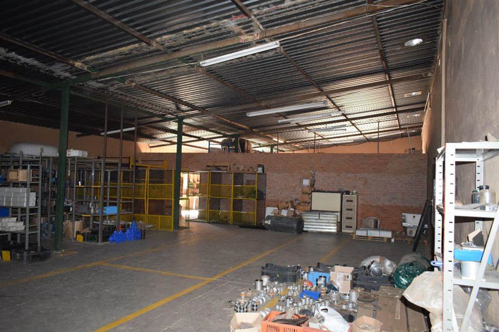 760  m² Industrial space in East Lynne photo number 10