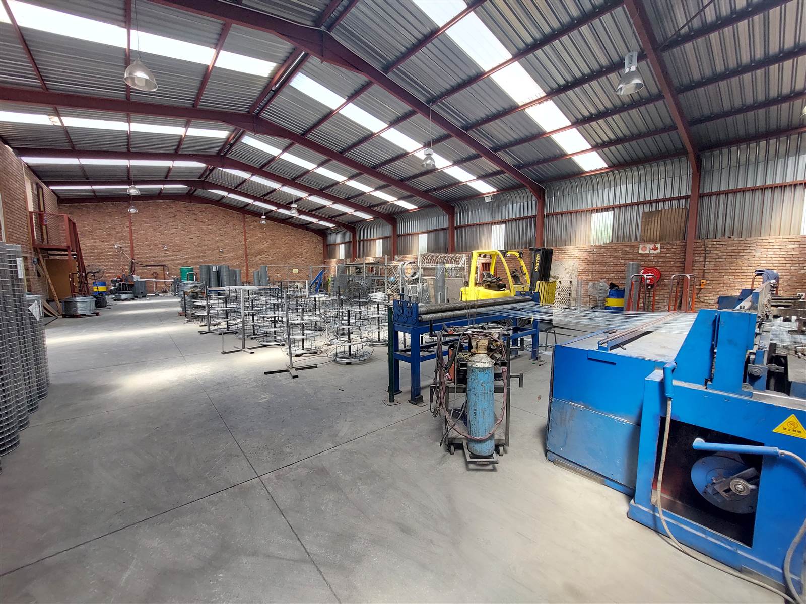 707  m² Industrial space in Anderbolt photo number 3