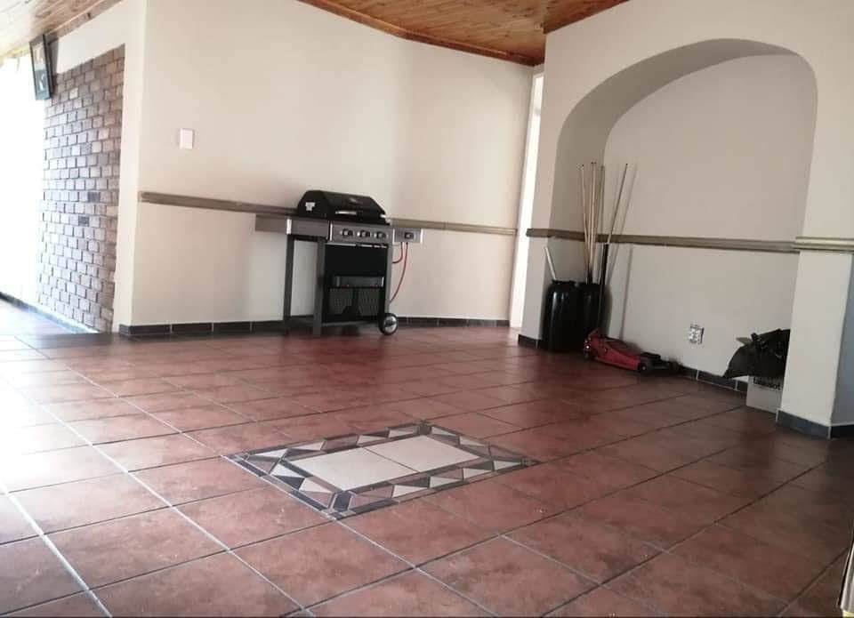 5 Bed House in Secunda photo number 9