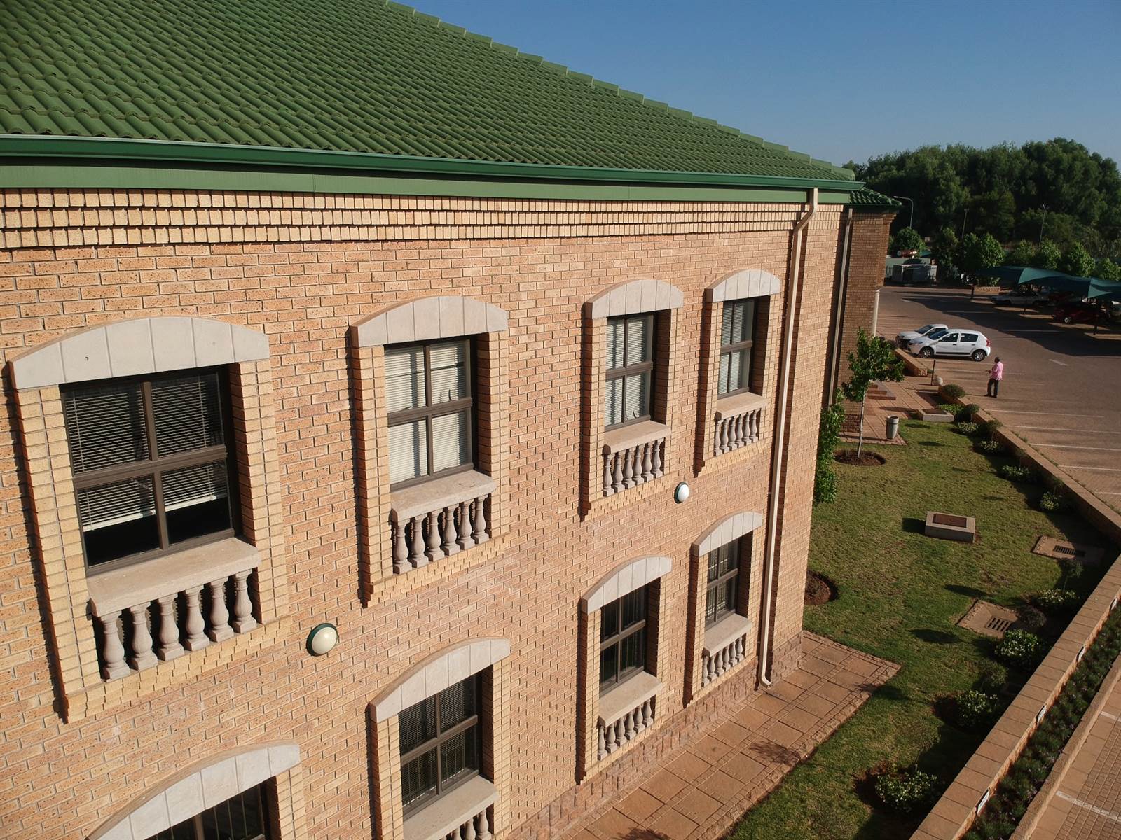 150  m² Office Space in Highveld photo number 26