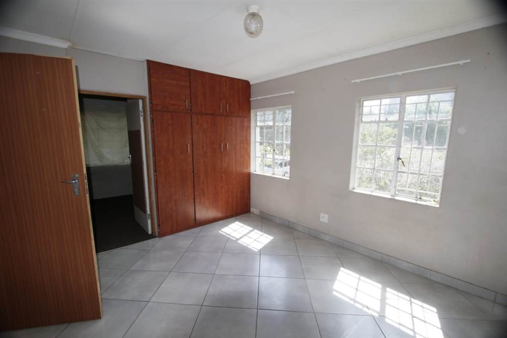 3 Bed House in Ermelo photo number 18