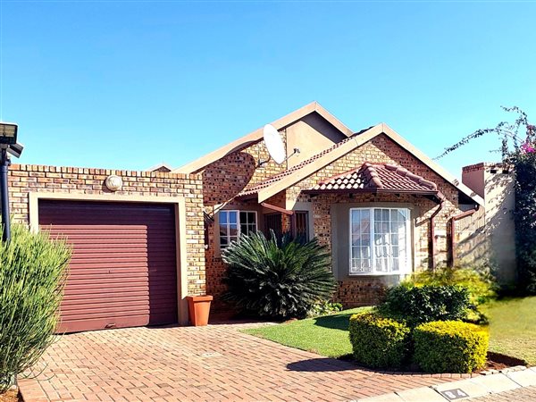 3 Bedroom House 3 Bedroom House