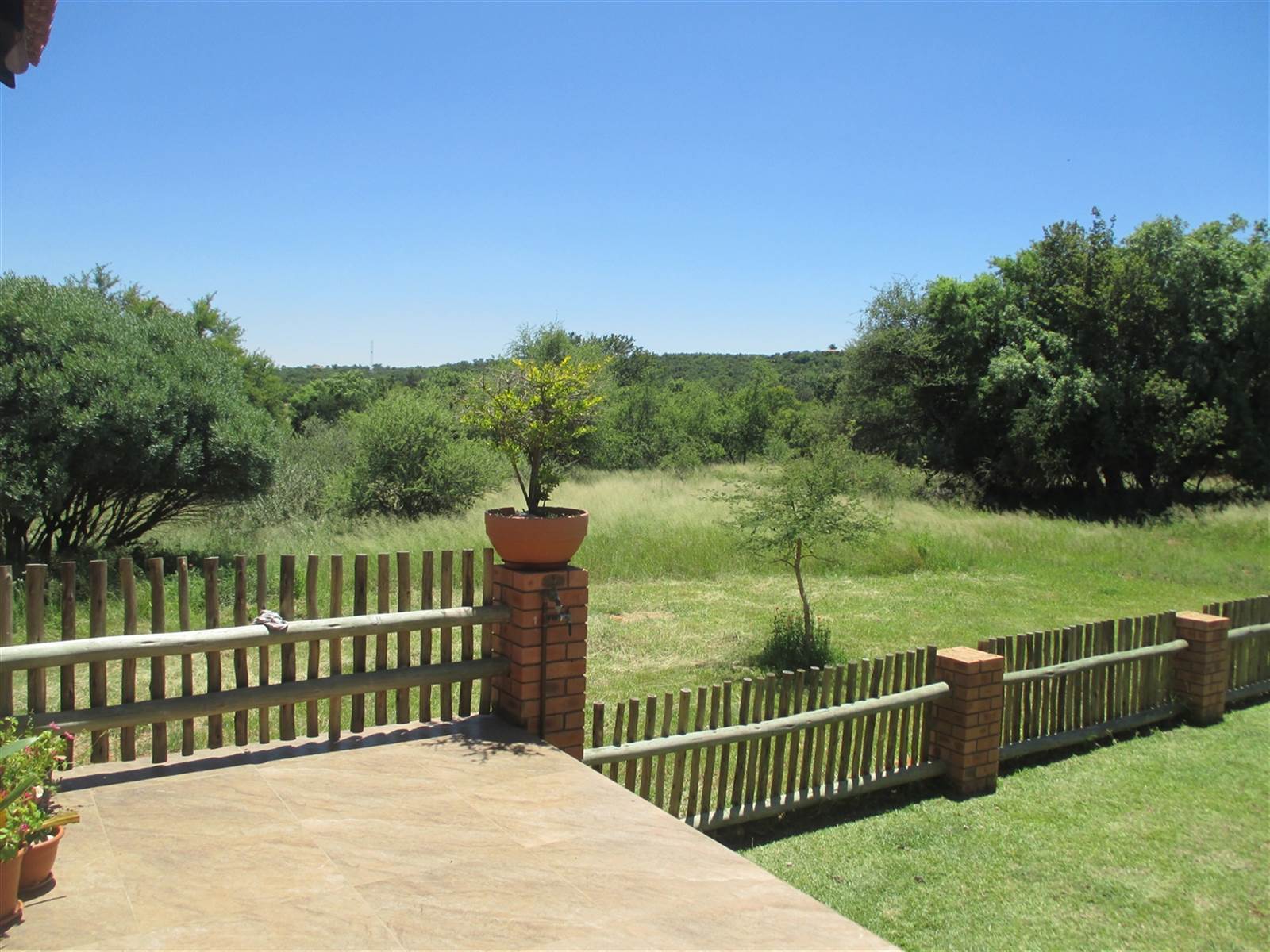 5 Bed House in Leeuwfontein Estate photo number 5
