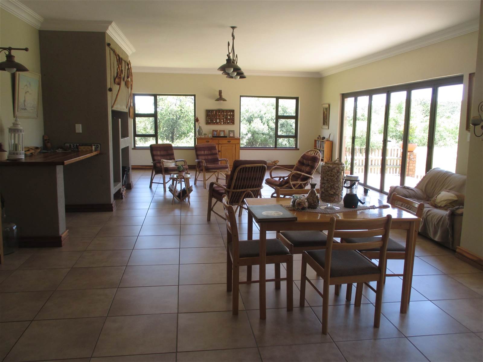 5 Bed House in Leeuwfontein Estate photo number 13