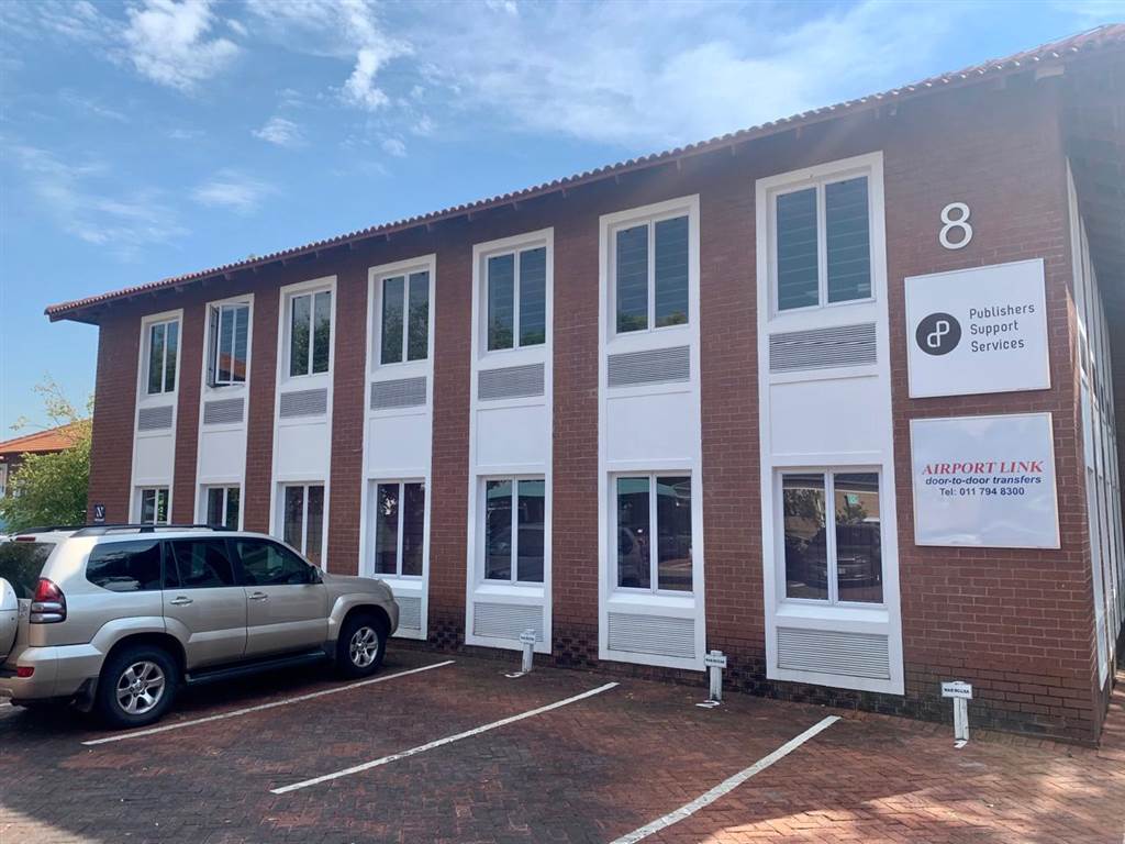 190  m² Office Space in Craighall Park photo number 1