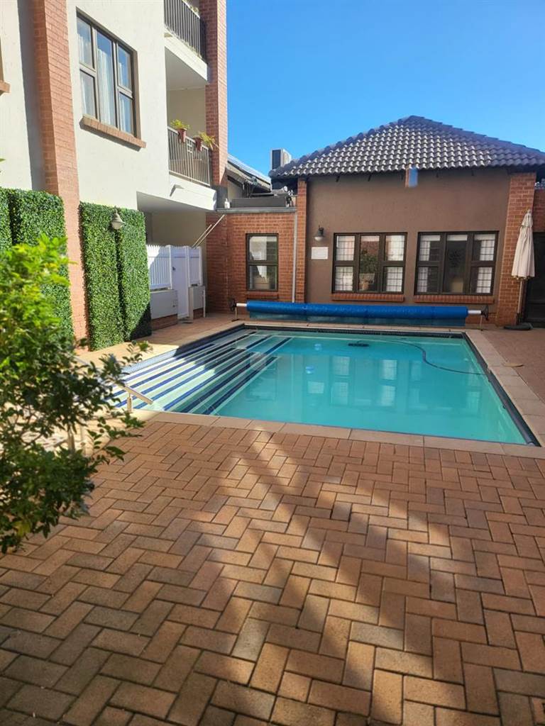 1 Bed House in Douglasdale photo number 6