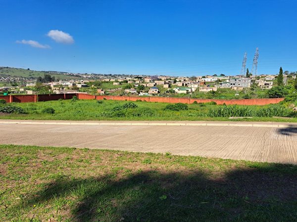 1694 m² Land available in Cliffdale