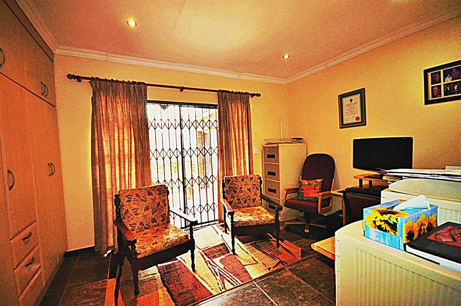 3 Bed House in Greenhills photo number 17