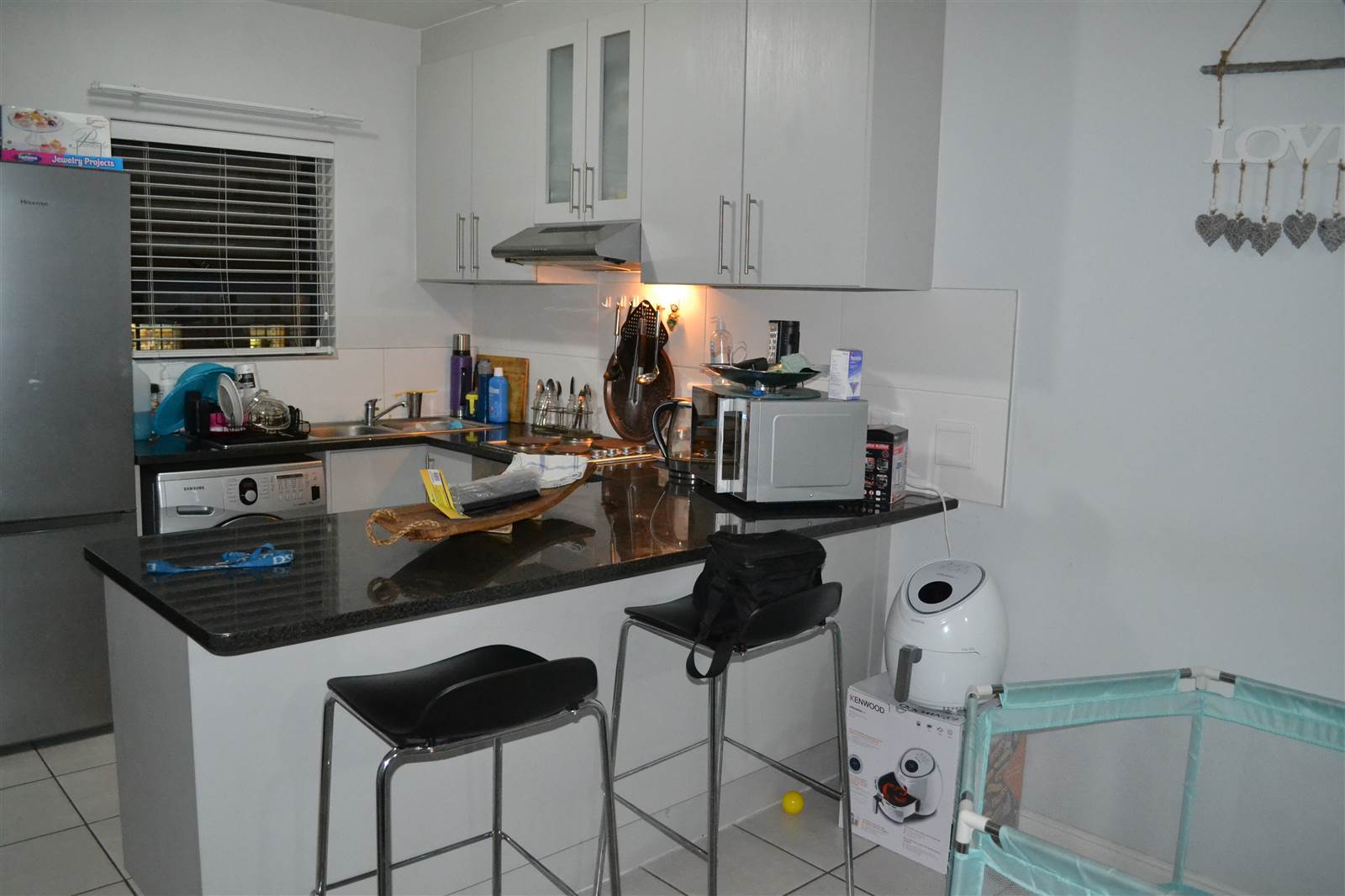 2 Bed Apartment in Northern Paarl photo number 6