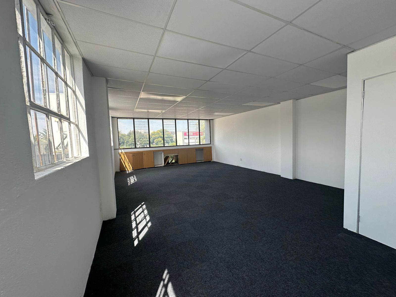 57  m² Commercial space in New Redruth photo number 6