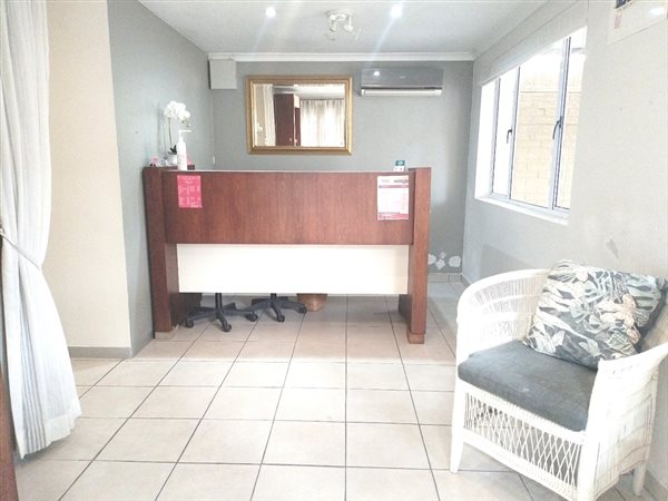 64  m² Office Space in Durban North