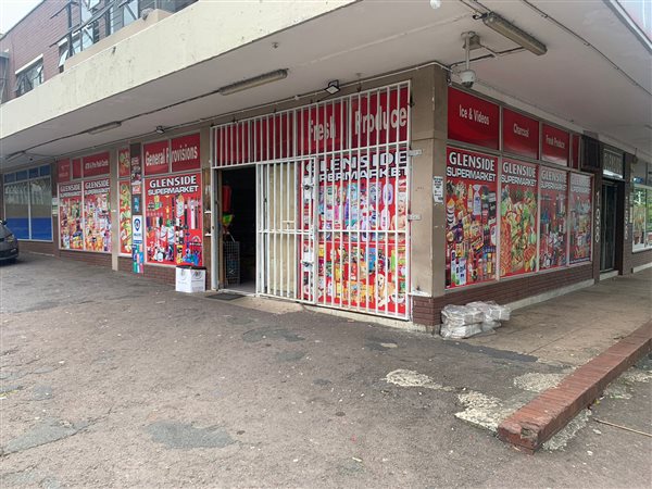 1500  m² Commercial space in Glenwood