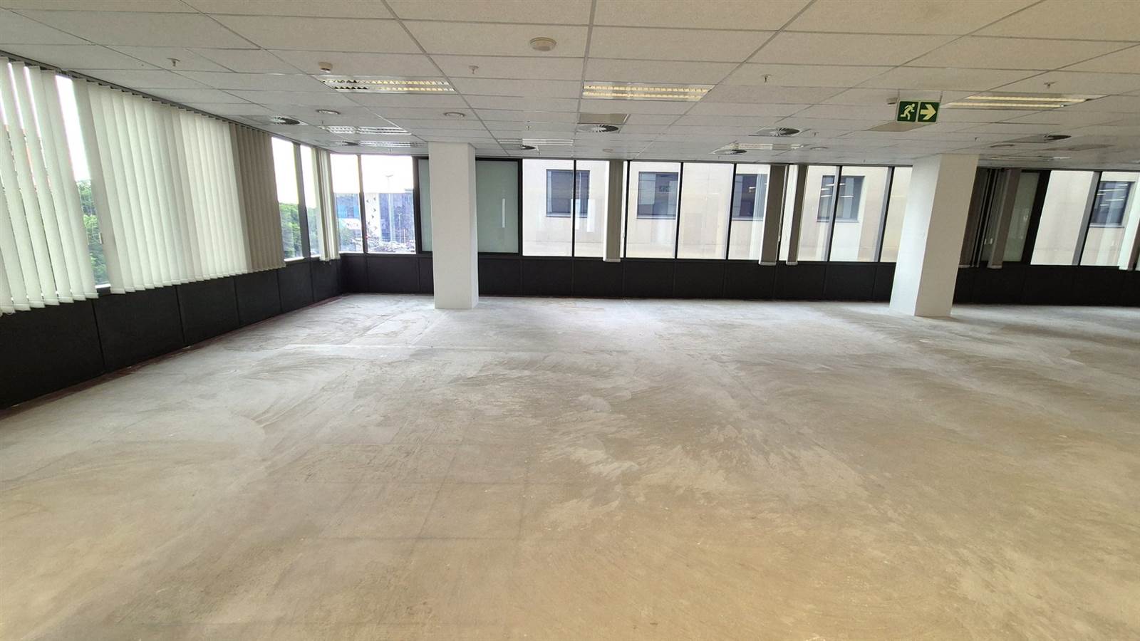 227  m² Office Space in Menlyn photo number 12