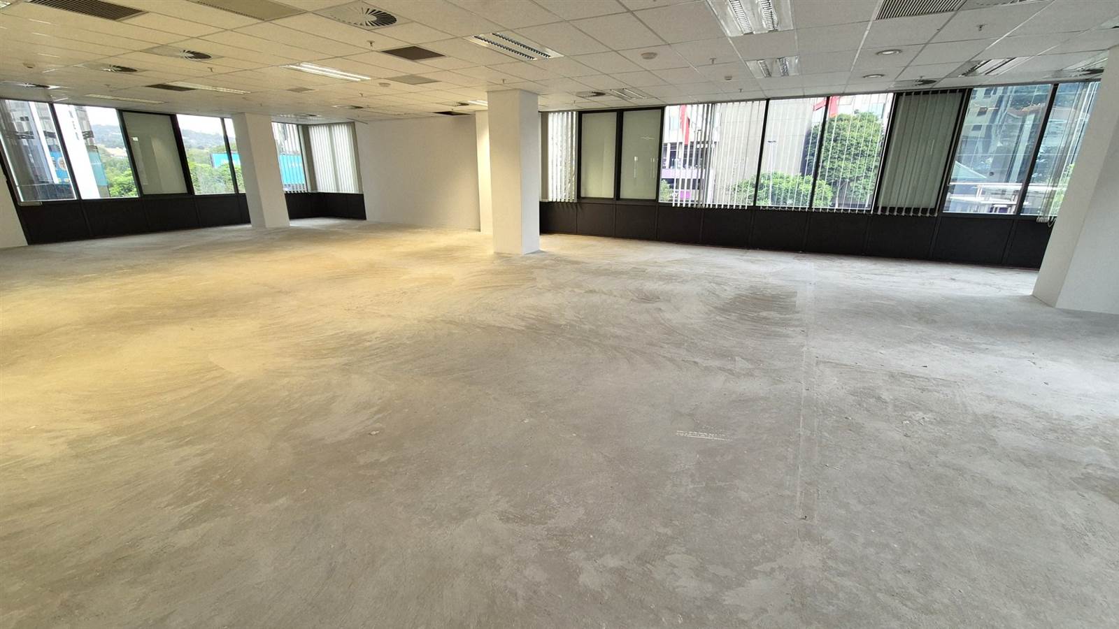 227  m² Office Space in Menlyn photo number 11