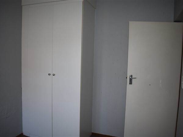 2 Bed Apartment in Comet photo number 5