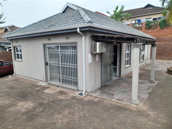 2 Bedroom House 2 Bedroom House