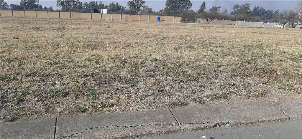 408 m² Land available in Riverspray Lifestyle Estate photo number 2