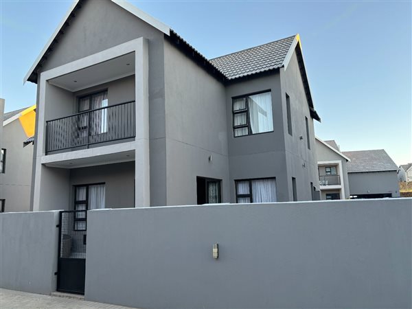 3 Bed Townhouse in Lilyvale