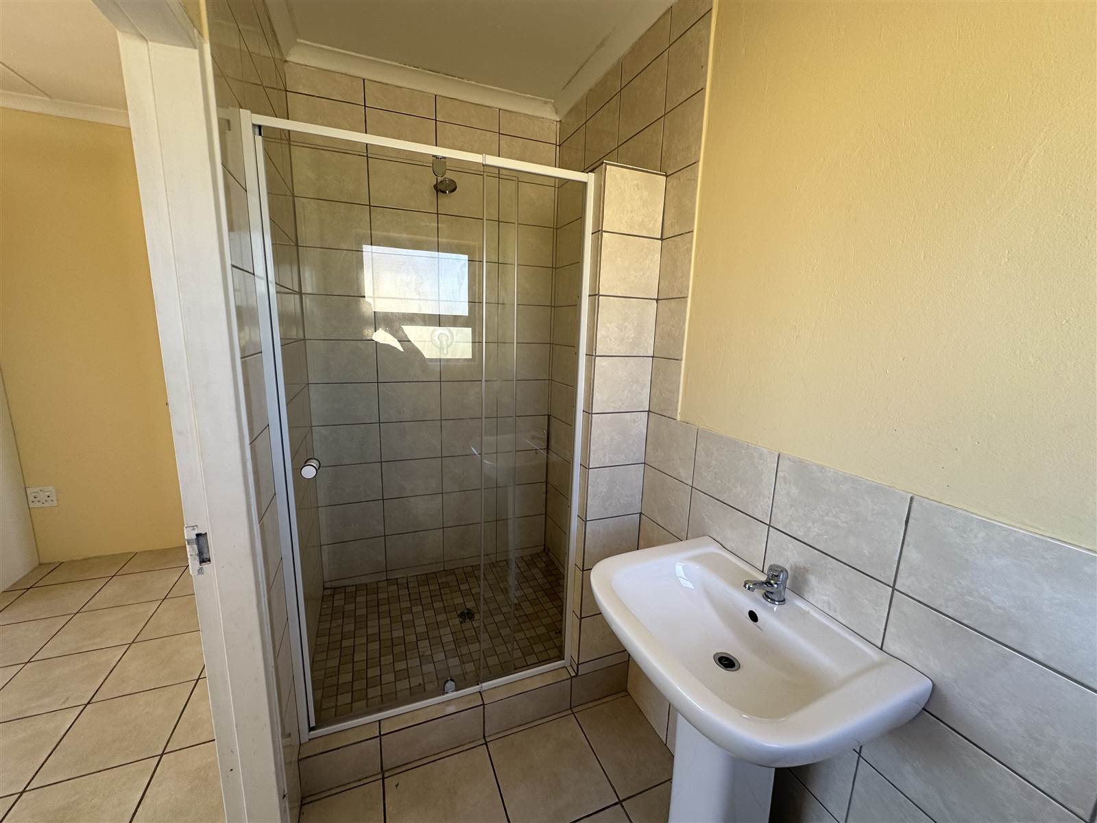 3 Bed House in Fort Beaufort photo number 18