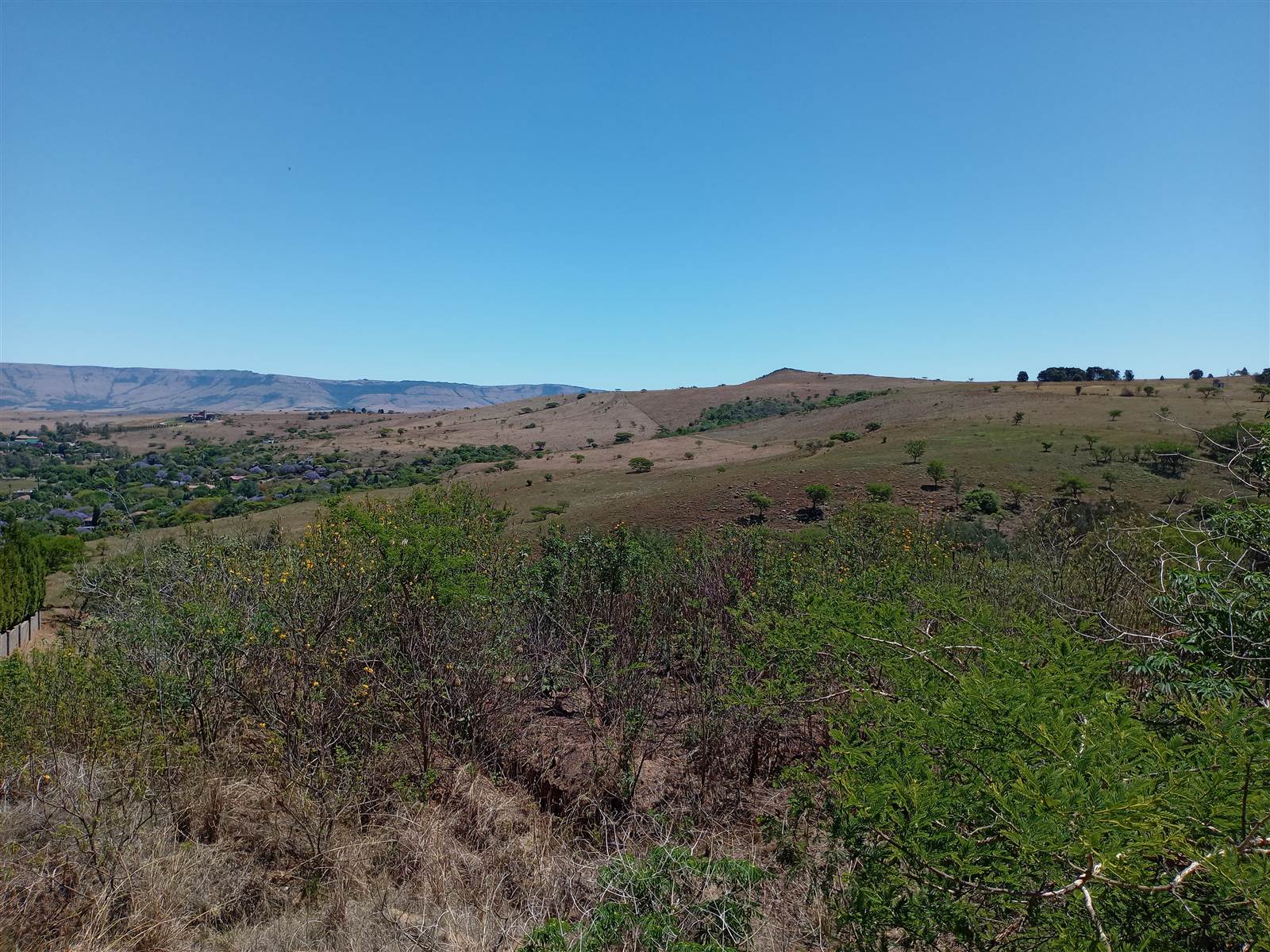 3051 m² Land available in Signal Hill photo number 1