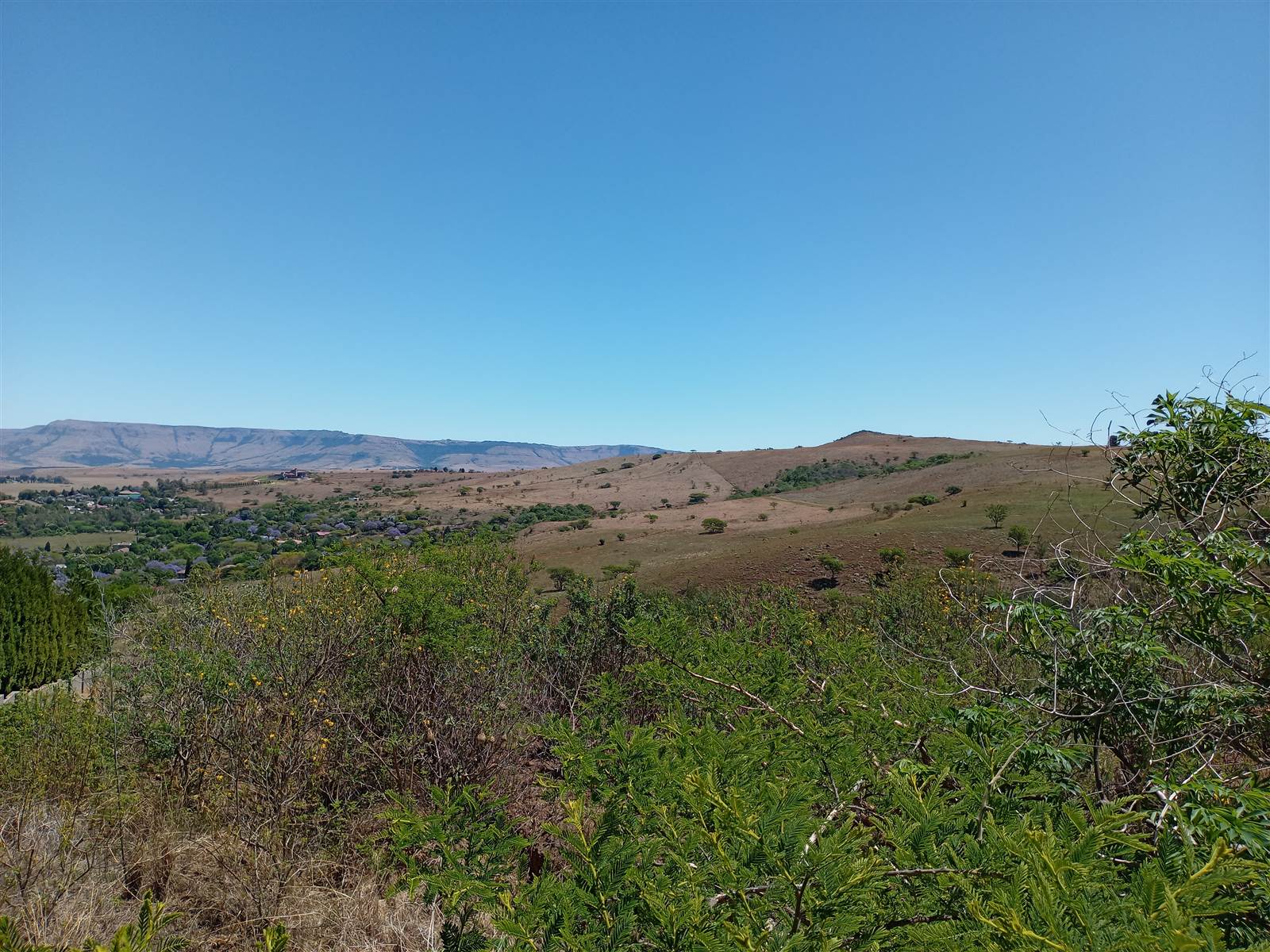 3051 m² Land available in Signal Hill photo number 2