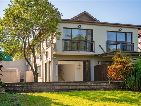 3 Bedroom Townhouse 3 Bedroom Townhouse