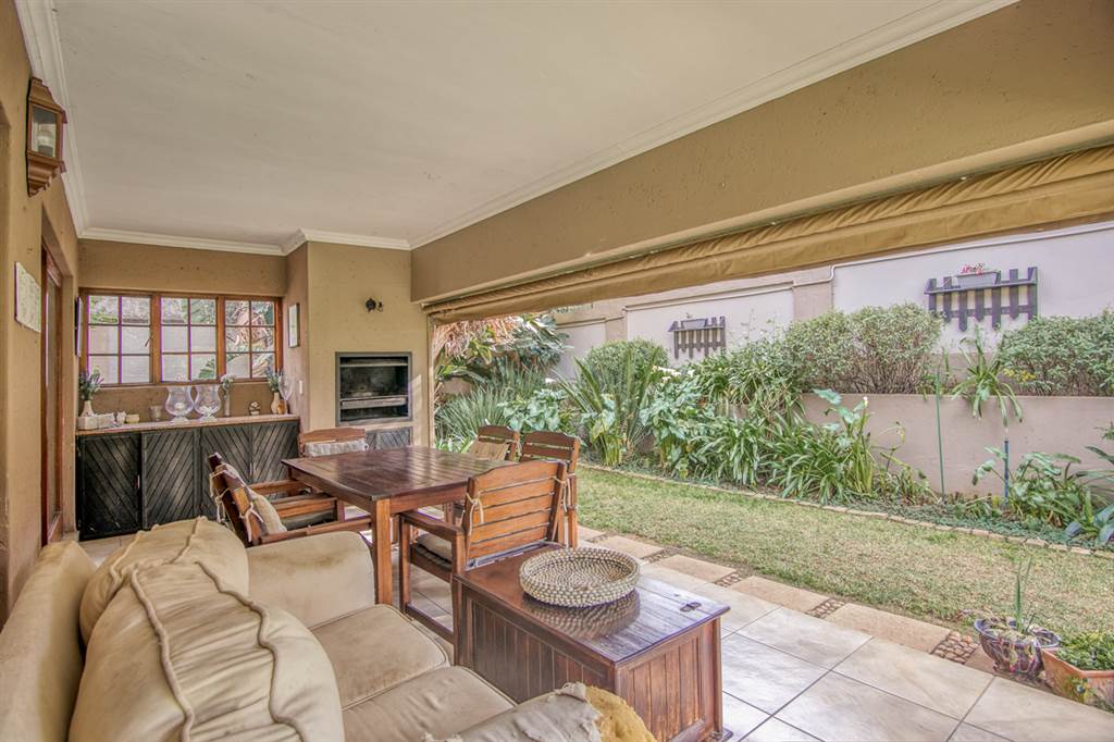 3 Bed House in Douglasdale photo number 27