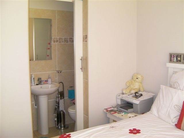 1 Bed Apartment in Umhlanga Ridge New Town Centre photo number 20
