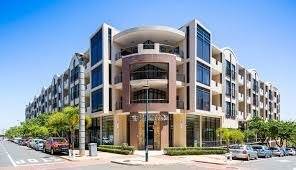 1 Bed Apartment in Umhlanga Ridge New Town Centre photo number 1