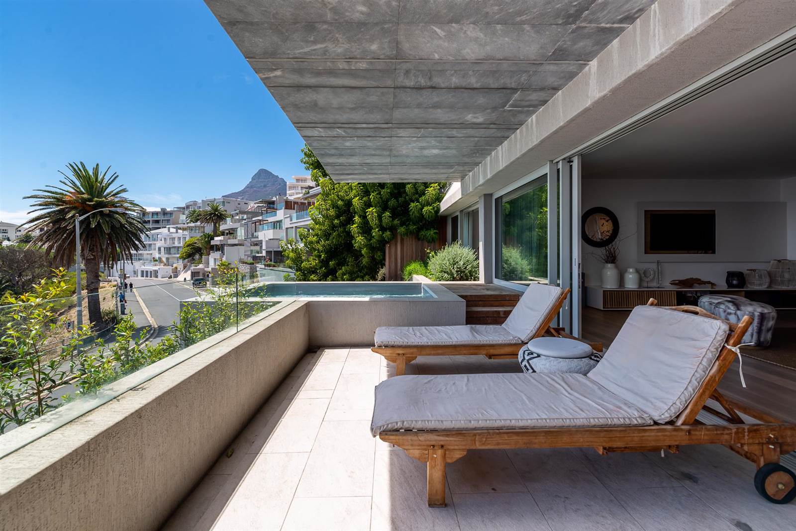 3 Bed Apartment in Camps Bay photo number 16
