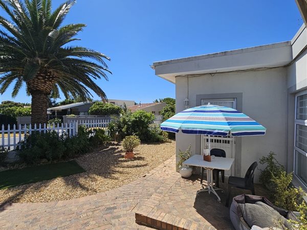 1 Bedroom House